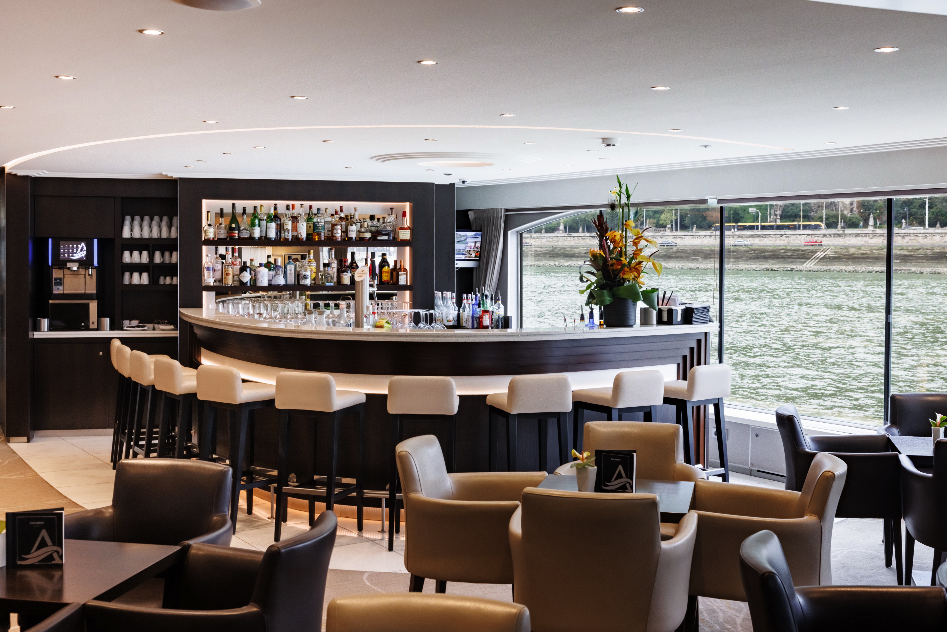 ©Avalon Waterways Avalon Passion Panorama Lounge 1